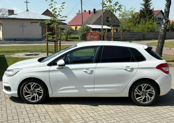 Citroen C4 cena 22570 przebieg: 254916, rok produkcji 2013 z Kołobrzeg małe 106